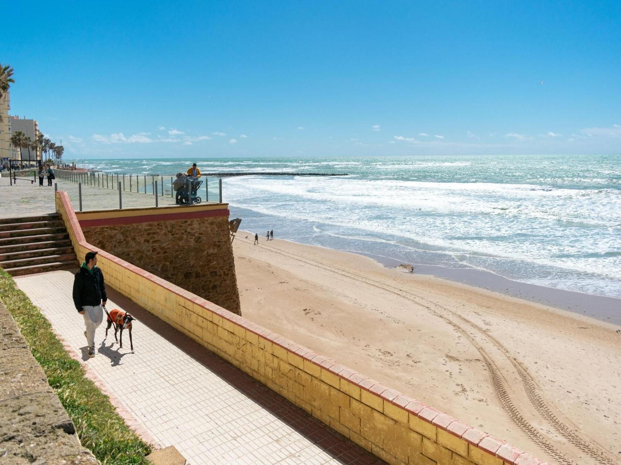 Cosy Holiday Home With Sea-View Cádiz Exteriör bild